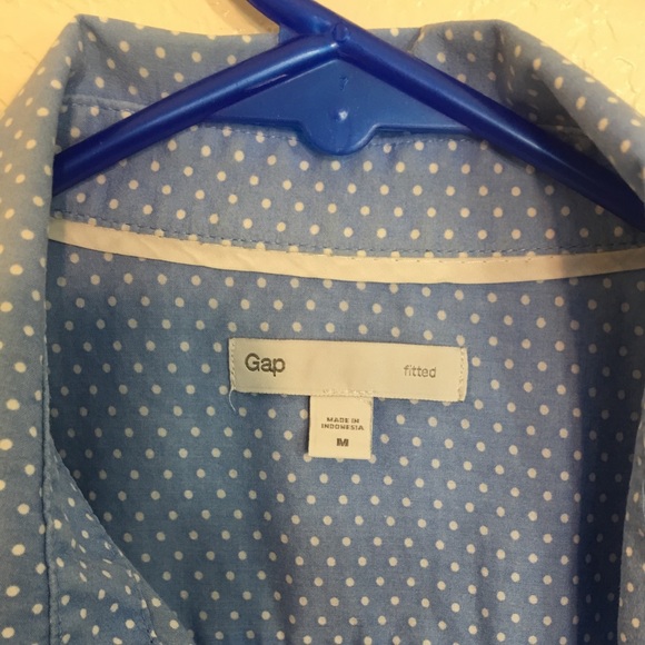 Gap M button down shirts - Picture 12 of 12